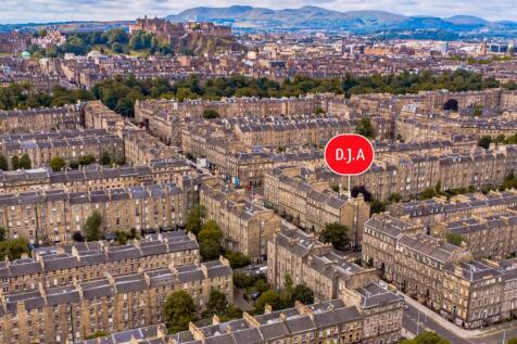 3 bedroom flat for sale