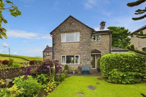 Earl Sterndale, Buxton 3 bed detached house for sale