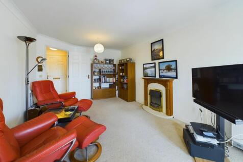Hanbury Court, Thetford, IP24 1 bed flat for sale