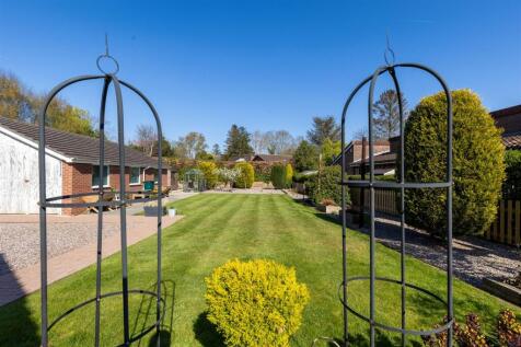 Westwinds, Sound Lane, Ravensmoor... 2 bed detached bungalow for sale
