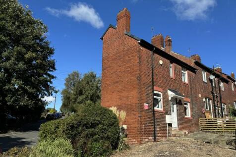 Vesper Road, Kirkstall Border, Leeds... 3 bed end of terrace house for sale