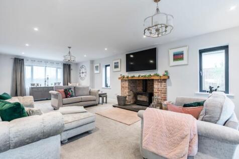Garvestone 5 bed detached house for sale