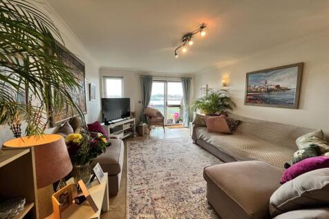 Bitterne 2 bed flat for sale