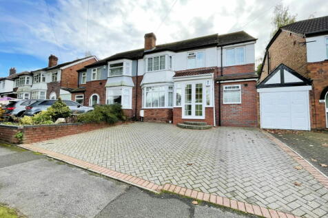 5 bedroom semi-detached house for sale