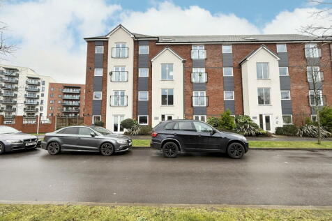 Armstrong Court, Victoria Crescent... 2 bed apartment for sale