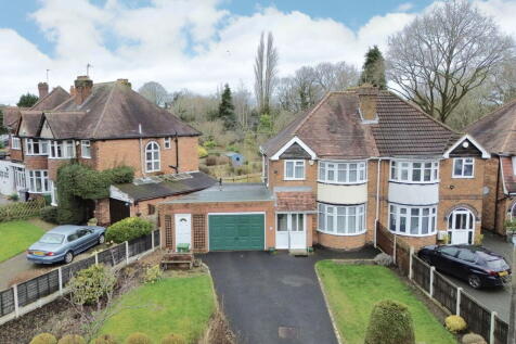 3 bedroom semi-detached house for sale