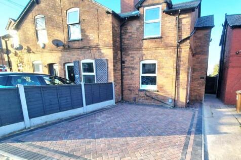 Grove Road, Solihull 2 bed end of terrace house for sale