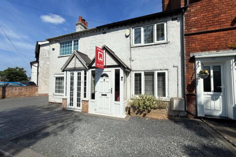 Prince of Wales Lane, Yardley Wood 2 bed terraced house for sale