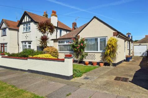 Bognor Drive, Herne Bay 2 bed detached bungalow for sale