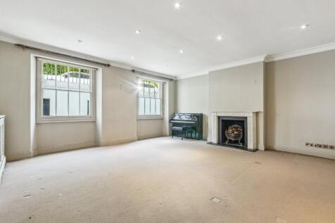 Onslow Square, South Kensington, London 3 bed flat for sale