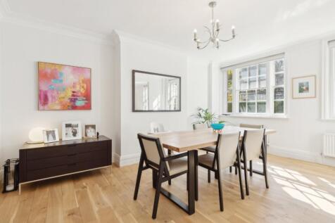 Malvern Court, Onslow Square, London 3 bed flat for sale
