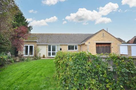 Willow Bank Road, Alderton... 3 bed detached house for sale