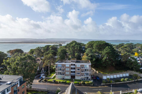 Salter Road, Sandbanks, Poole... 2 bed apartment for sale