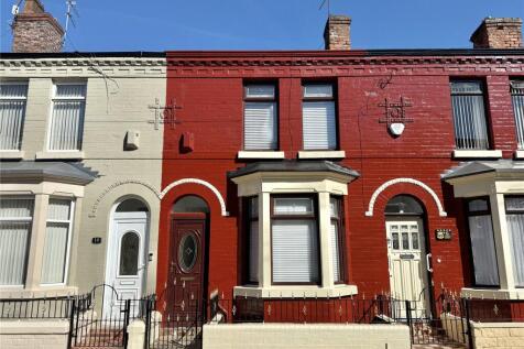 3 bedroom terraced house for sale