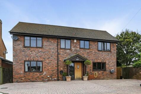 Lower Farm Road, Stowmarket IP14 5 bed detached house for sale