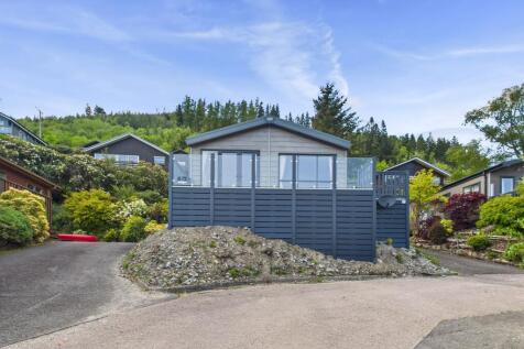 2 bedroom lodge for sale