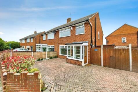 Parkfield Drive, Whitby, Ellesmere Port 3 bed semi