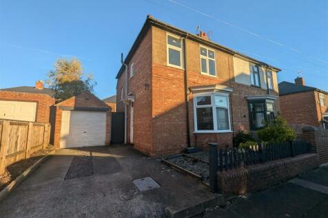 Garthlands Road, Darlington 3 bed semi