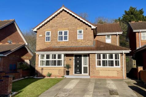 Whitebridge Drive, Darlington 4 bed detached house for sale