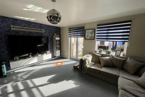 Moorfield Close, Darlington 4 bed end of terrace house for sale