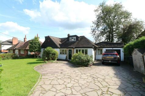 5 bedroom detached bungalow for sale