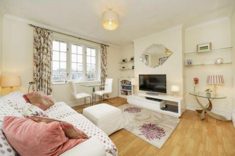 Frogmore, London SW18 2 bed flat for sale