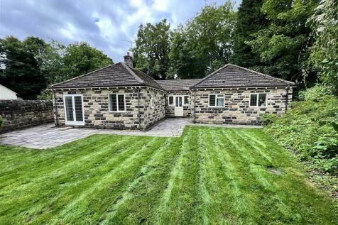 4 bedroom detached bungalow for sale