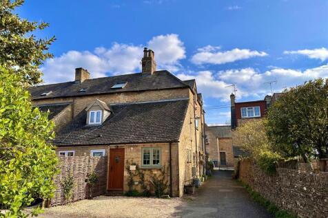 Summerton Place, Chipping Norton 3 bed cottage for sale