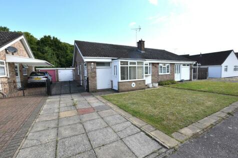 2 bedroom semi-detached bungalow for sale