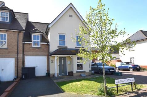 4 bedroom end of terrace house for sale