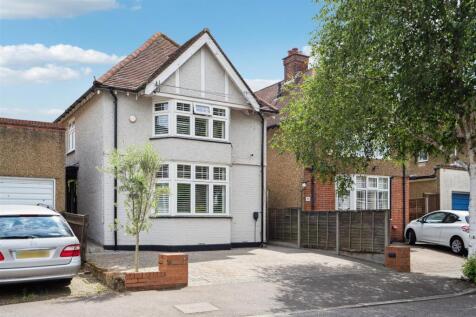 Cedar Road, Watford 4 bed detached house for sale