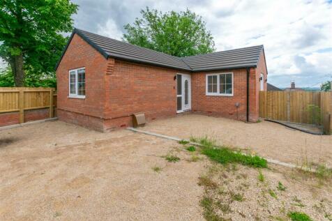 2 bedroom detached bungalow for sale