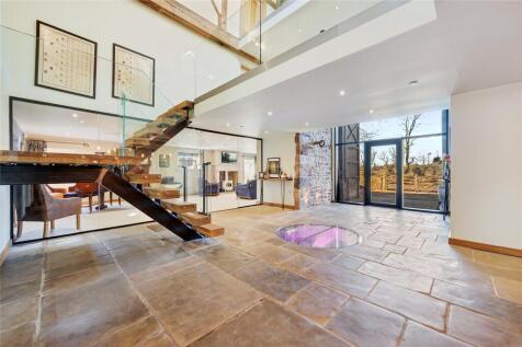 Town Lane, Chorley PR7 5 bed barn conversion for sale
