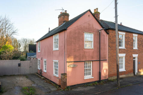 High Street, Sudbury CO10 3 bed cottage for sale