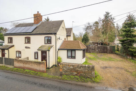 Little Cornard, Sudbury, Suffolk 2 bed semi