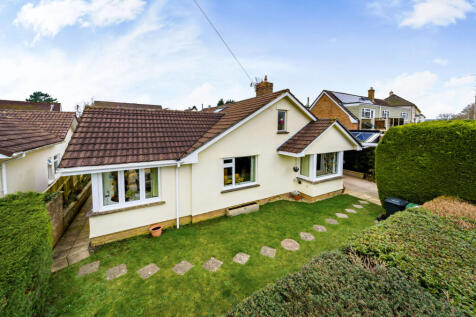 Deans Park, South Molton, Devon, EX36 5 bed detached house for sale