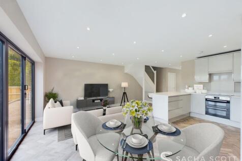Bridgefield Close, Banstead, SM7 4 bed semi