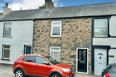 School Bank Road, Llanrwst 2 bed house for sale