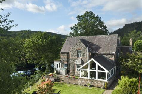Betws Y Coed 6 bed house for sale