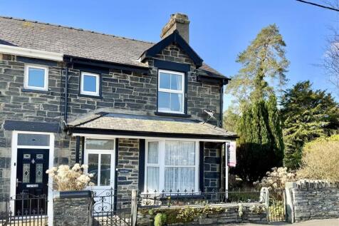 Bridge Street, Dolwyddelan 3 bed house for sale