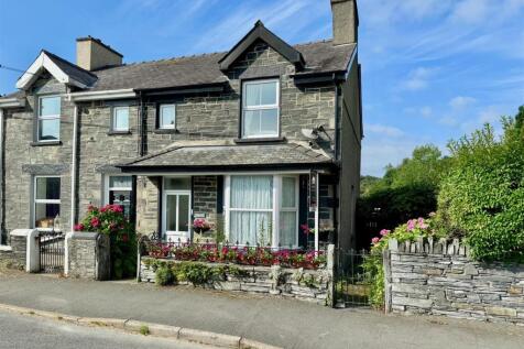 Bridge Street, Dolwyddelan 3 bed house for sale