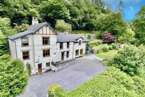 4 bedroom house for sale