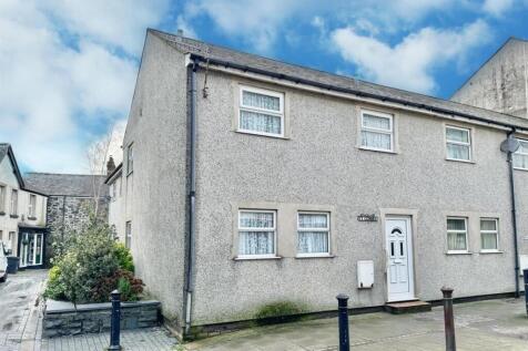 2 bedroom house for sale