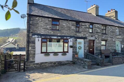 London Terrace, Penmachno 3 bed end of terrace house for sale
