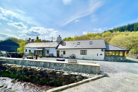 Tal Y Llyn, Llanrhychwyn, Trefriw 5 bed cottage for sale