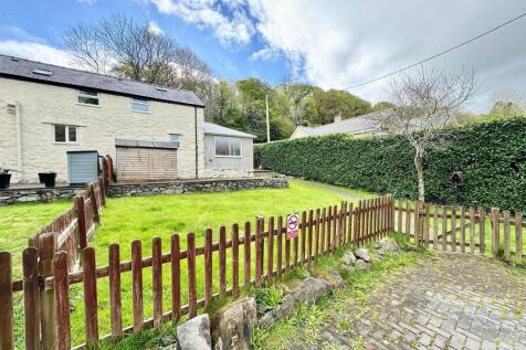 Glanddol, Maenan, Llanrwst 2 bed house for sale