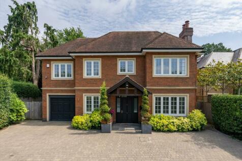 5 bedroom detached house for sale