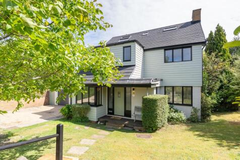 Burney Close, Fetcham, Leatherhead... 5 bed detached house for sale