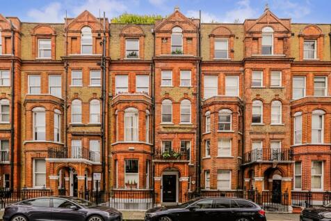 Cresswell Gardens, London 2 bed flat for sale