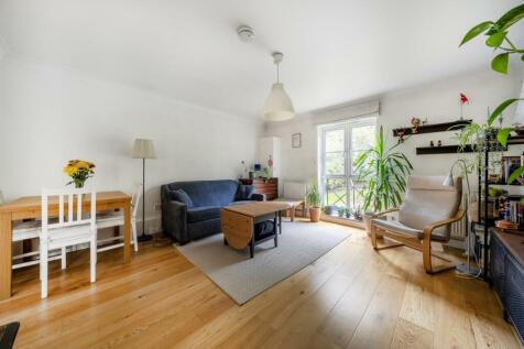 Underhill Road, East Dulwich 1 bed flat for sale